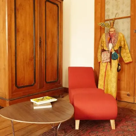 Le Dormeur Du Val ベッド・アンド・ブレックファスト *