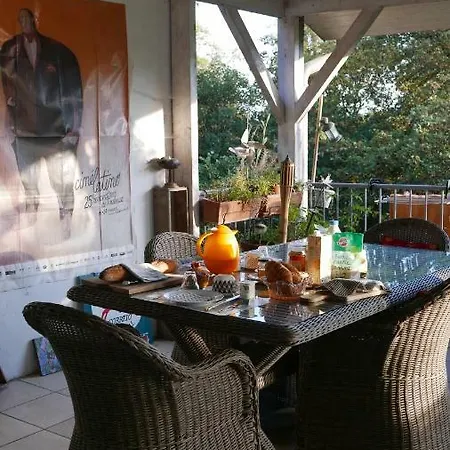 Le Dormeur Du Val ベッド・アンド・ブレックファスト *