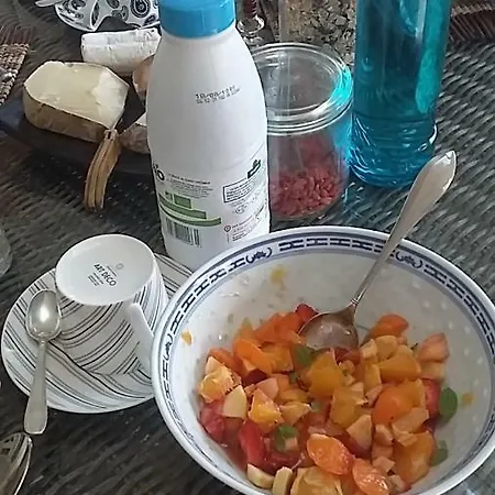 ベッド・アンド・ブレックファスト Le Dormeur Du Val *