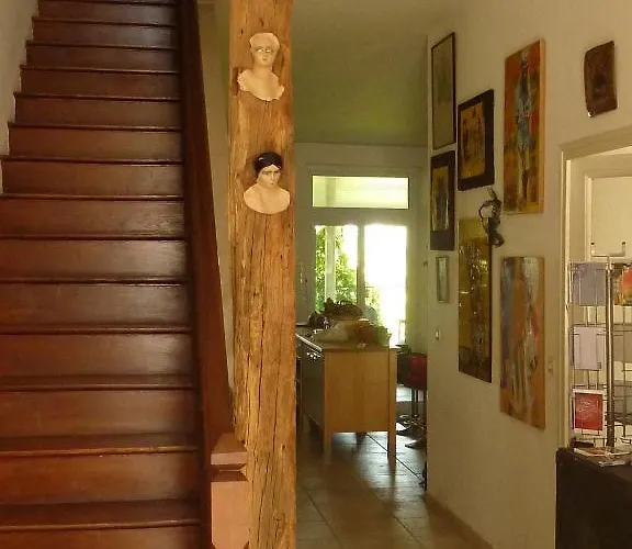 Bed & Breakfast Le Dormeur Du Val *