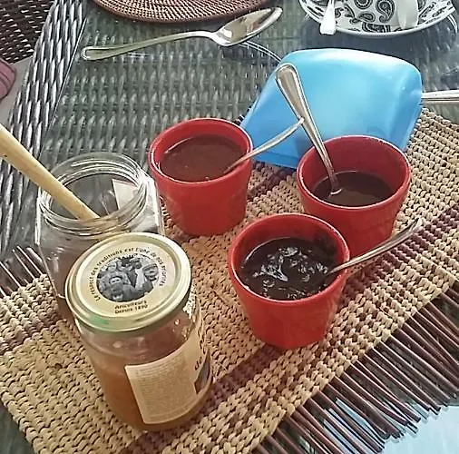 Bed & Breakfast Le Dormeur Du Val Le Mas-dʼAgenais